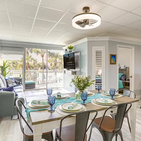 Waterfront Indian Shores Condo - Walk To Beach!