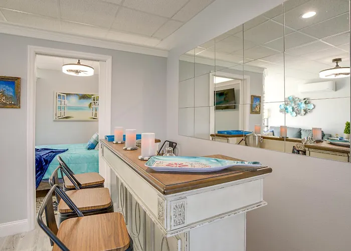 Сasa de vacaciones Walk To Beach: Waterfront Indian Shores Clearwater Beach
